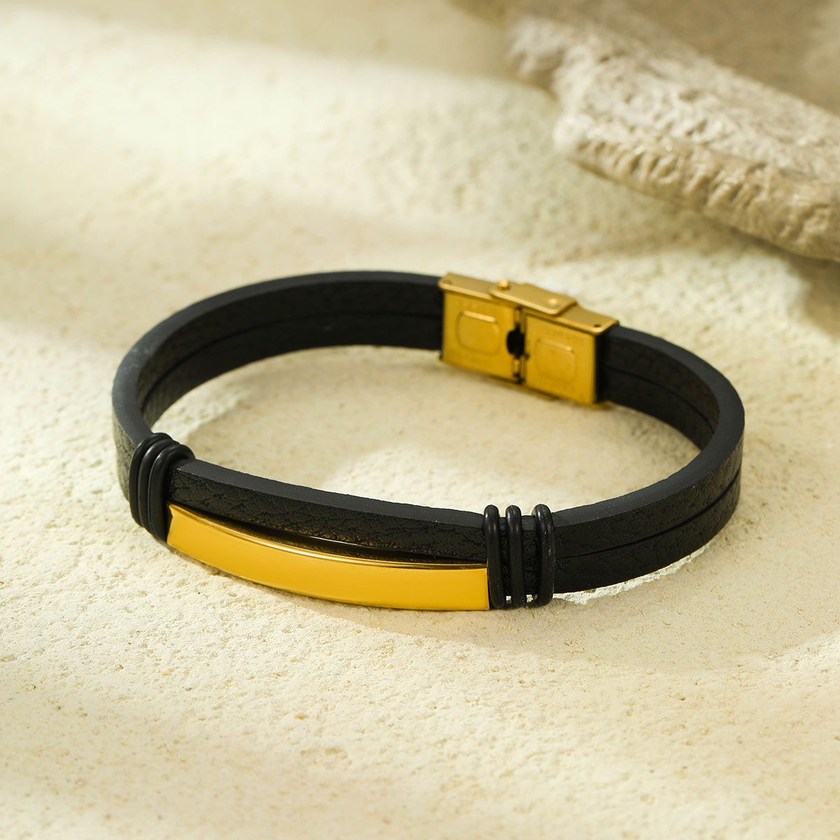 简约磁扣皮革男士手镯