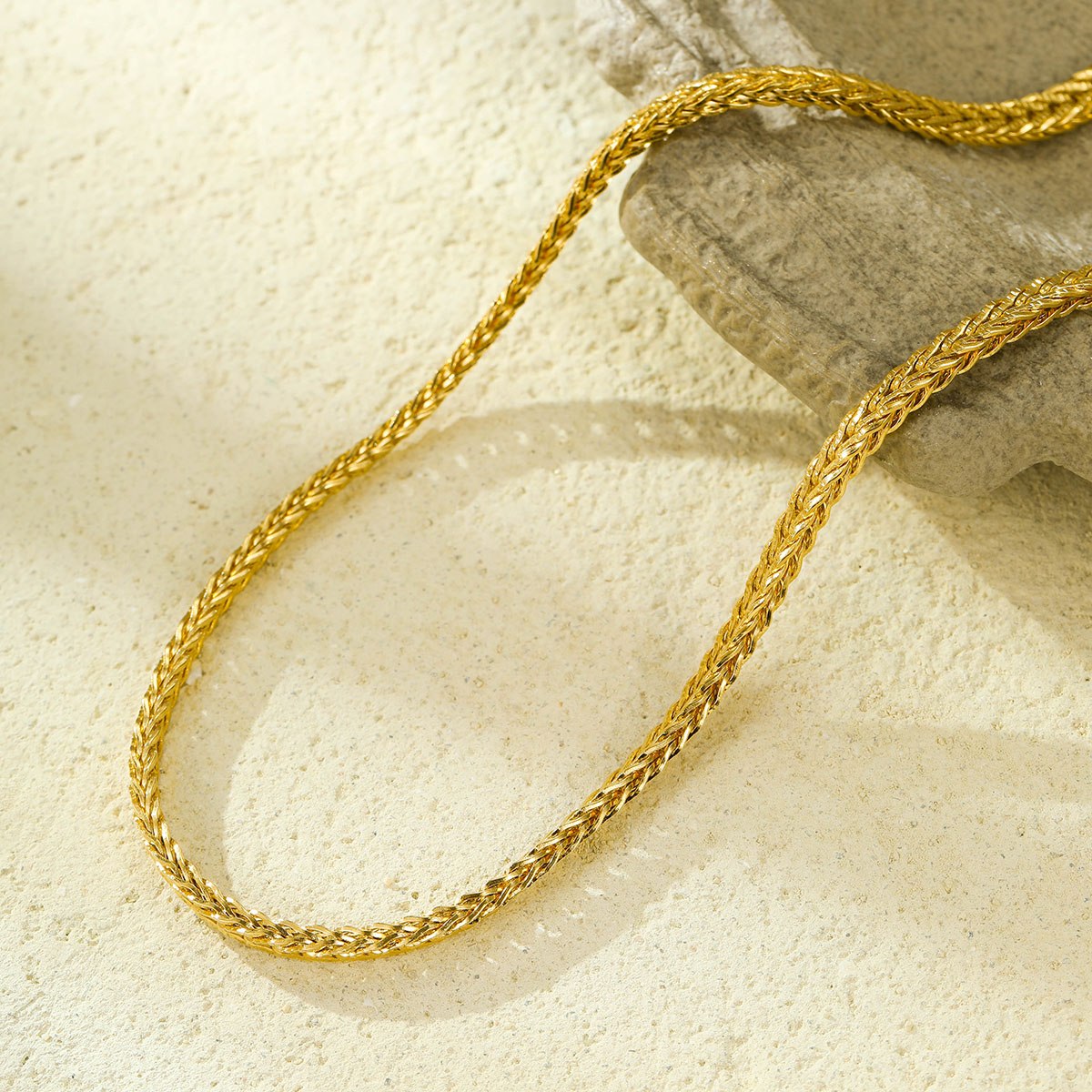 18K镀金蛇骨时尚链颈